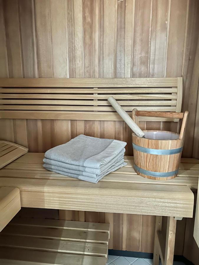 Garmisch Lux Apartment Mit Sauna Exterior foto